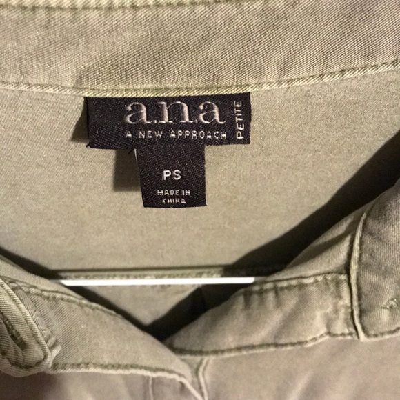 Bottom up long sleeve shirt - Picture 2 of 4